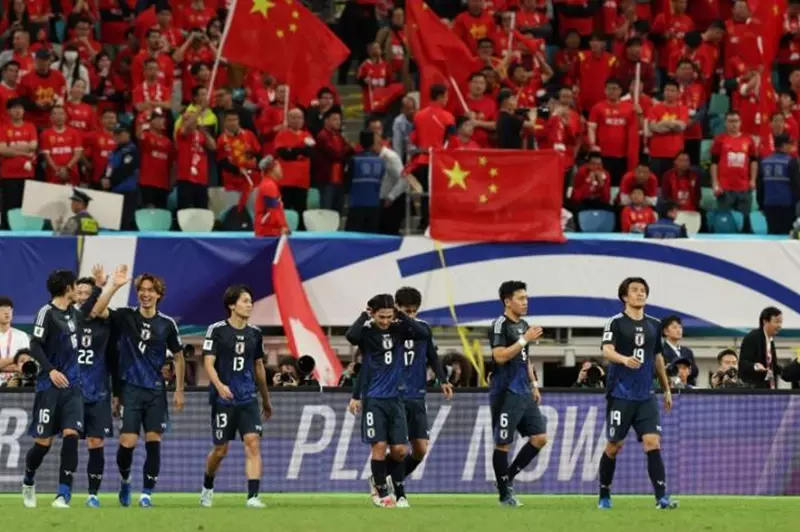 جانب من لقاء الصين واليابان